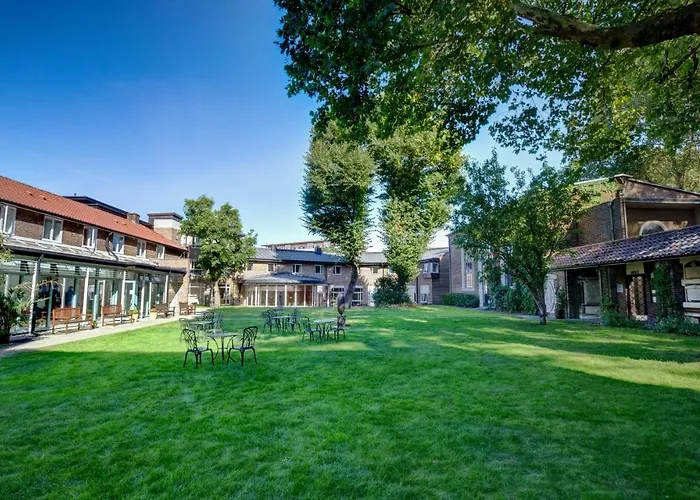 Royal Foundation Of St KatharineHotel Londra